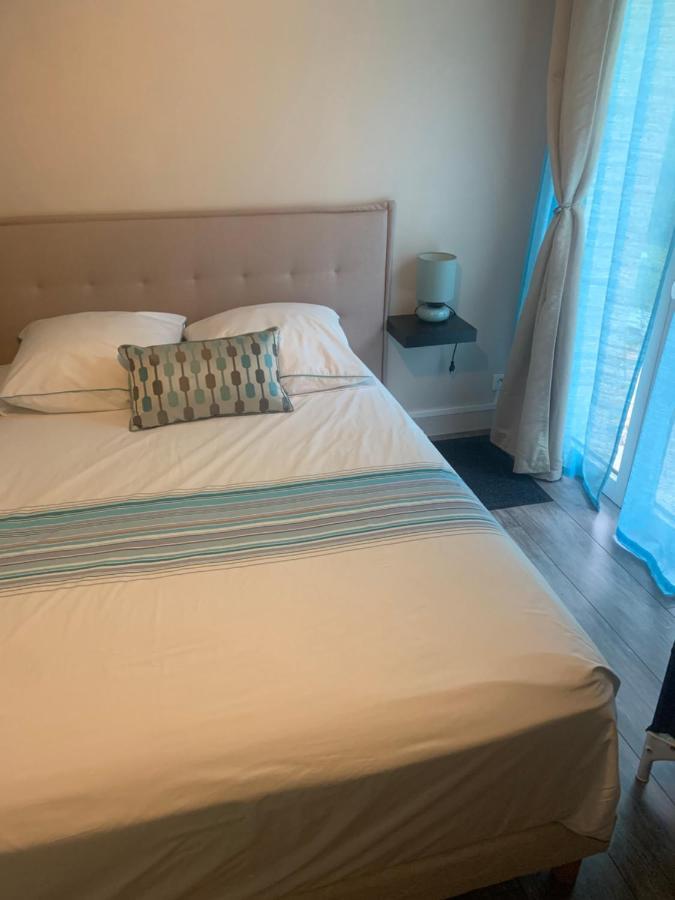 Gommerville Chambre D'Hotes Le Prieure المظهر الخارجي الصورة